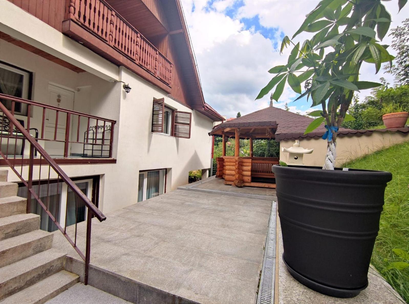 Apartment Lelia