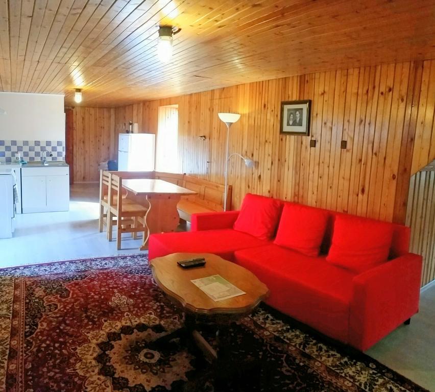 Lelia Apartment *